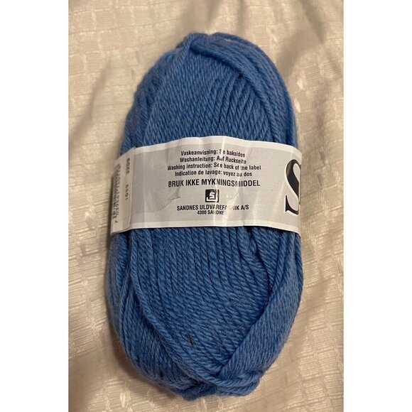 1 Skein Sandnes Garn Smart Superwash Norway DK Wt. 1.76 oz - 1099 3209 Blue - Picture 5 of 6